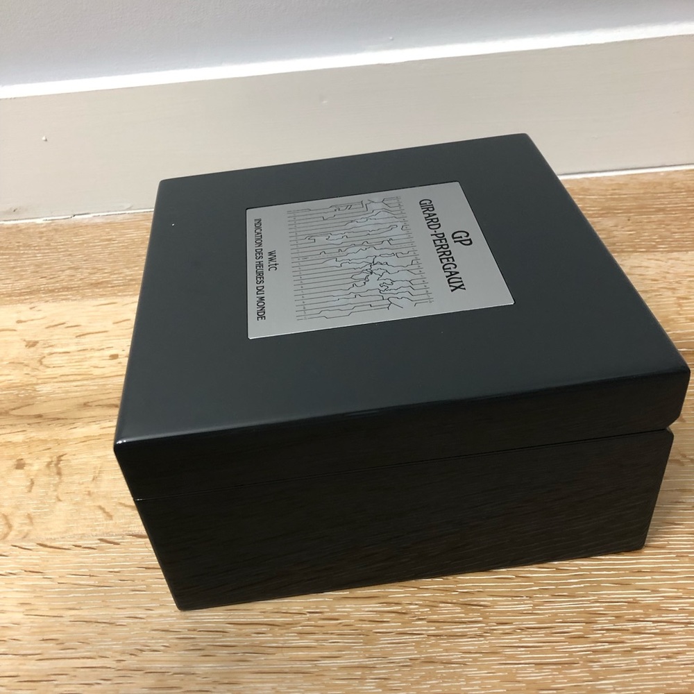 Watch box - Girard Perregaix (GP)